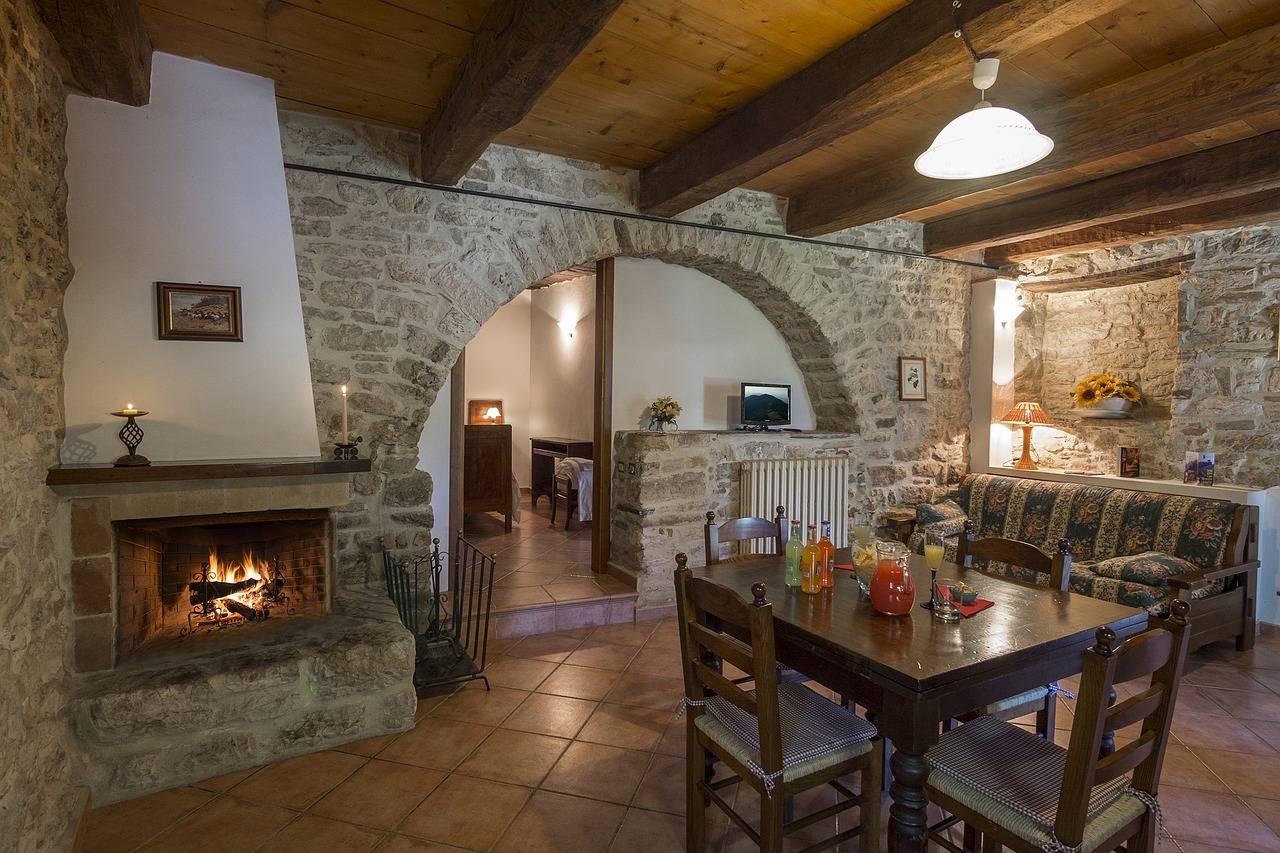 Comprehensive Chimney and Fireplace Services in Seal Beach, CA Expert Chimney and Fireplace Services in Seal Beach, California