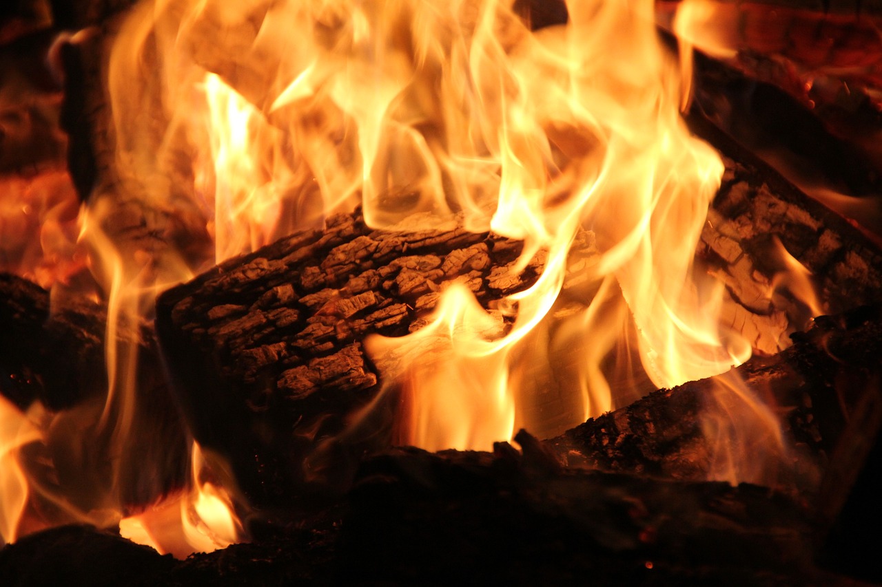 Expert Fireplace Cleaning in Seal Beach, CA Professional Fireplace Cleaning Services In Seal Beach California